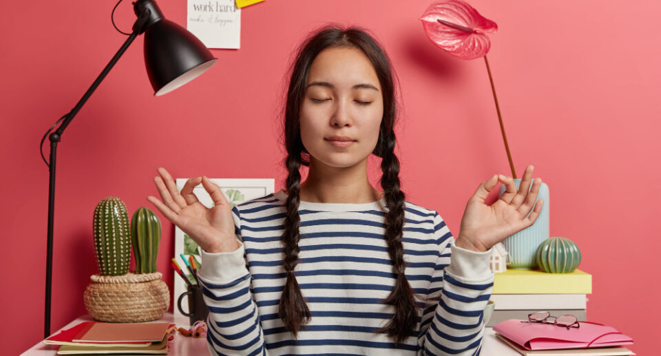 How Decluttering Your Space Can Declutter Your Mind: The Science of Mental Clarity Through Organization